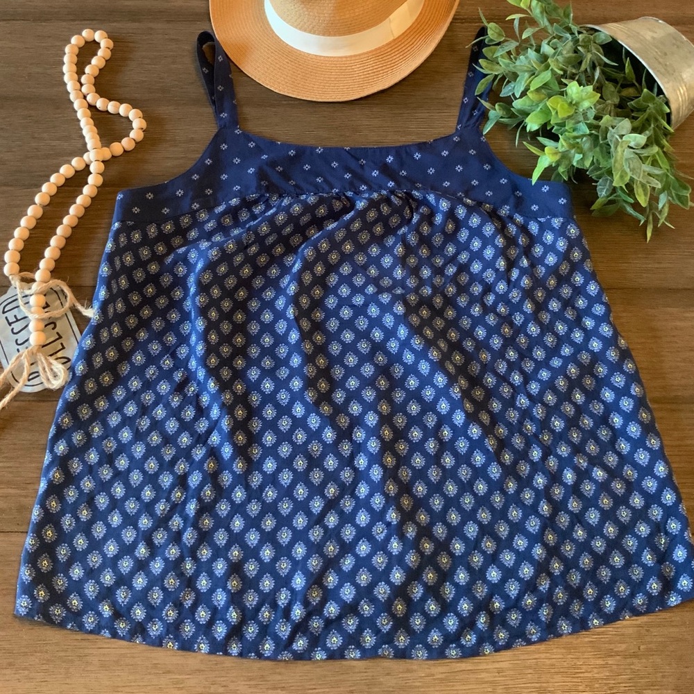 Gap tank Top